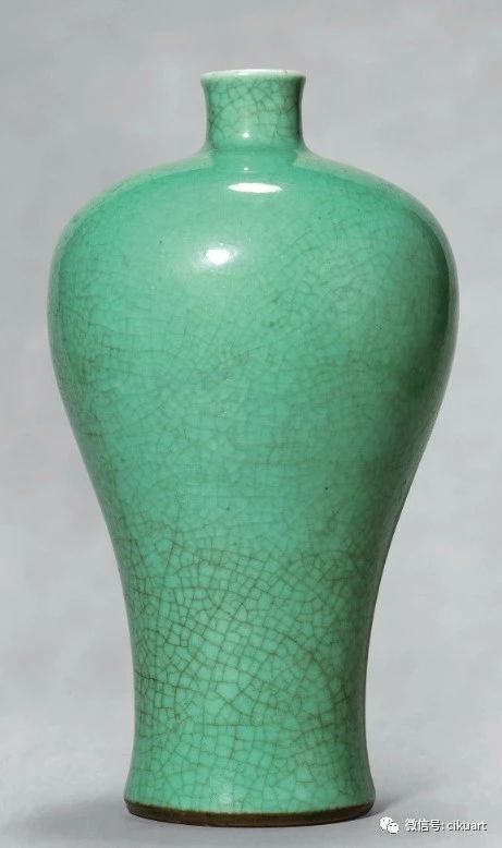 康熙郎窑绿釉瓷器
