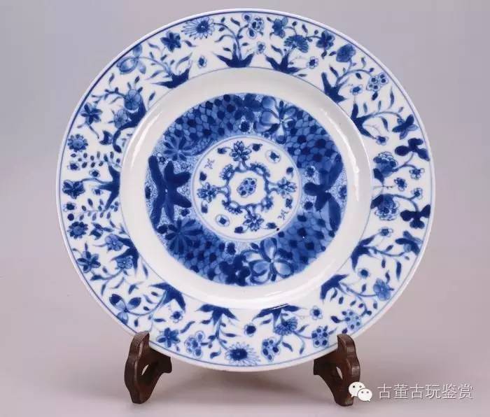 清 康熙 青花花卉紋花觚 ありがたかっ 中国 古美術 清 康熙 青花花卉紋花觚 ありがたかっ 中国 古美術